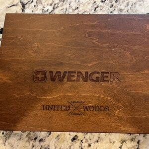 Swiss Wenger United Woods